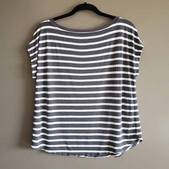 GAP Charcoal & White Stripe Muscle Tee Med Mariner Stripe - Picture 2 of 14